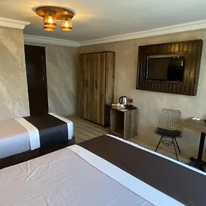 Insta Karakoy شقة فندقية